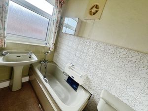 Bathroom- click for photo gallery